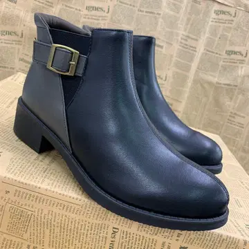 새상품 여성용 M 사이즈 경량 발수 인조 가죽 부츠 블랙 9858