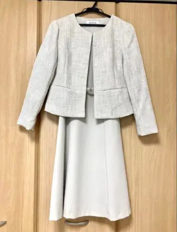 NATURAL BEAUTY BASIC 원피스와 자켓