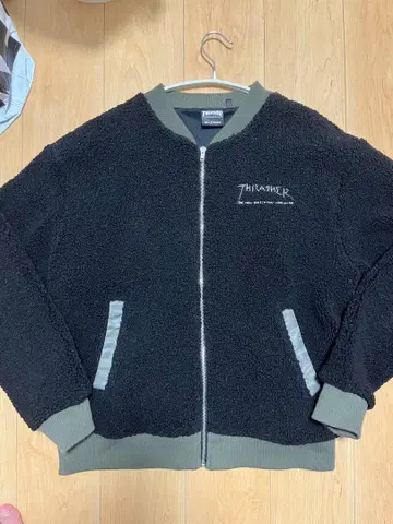 THRASHER 보아 자켓