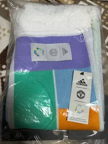 맨체스터 유나이티드 adidas x 피터 사빌 머플러