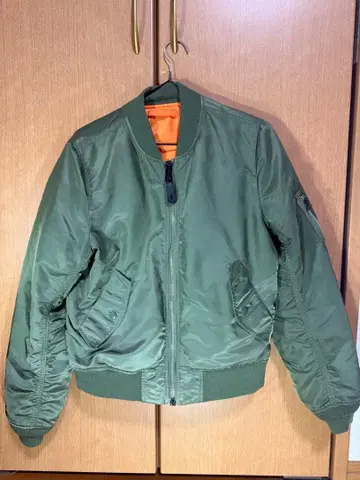 MA-1 플라이트 자켓 올리브 그린