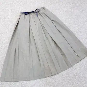 푸두두 박스 플리츠 스커트 허리밴딩 M 사이즈 그레이