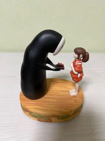 레어 센과 치히로의 행방불명 오르골 카오나시와 치히로