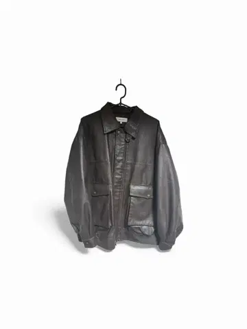 오버 사이즈 블랙 가죽 자켓