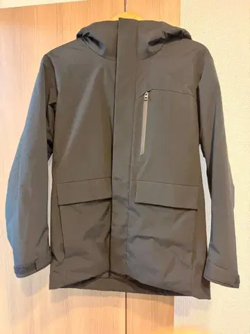 유니클로 블랙 하이브리드 다운 후드티 S