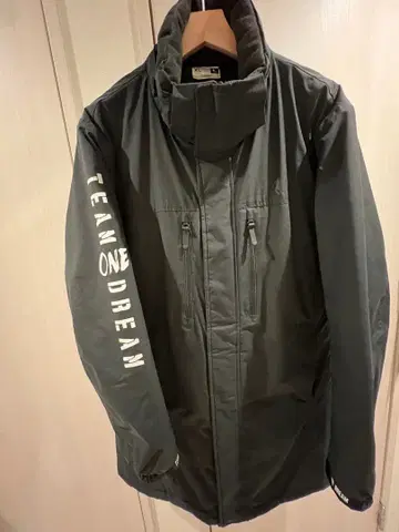 남성용 코트 TEAM ONE DREAM 블랙 나일론 롱 자켓 내용물 면