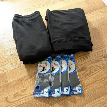 GU 블랙 맨투맨 후드티 맨투맨 조거 팬츠 코코피타