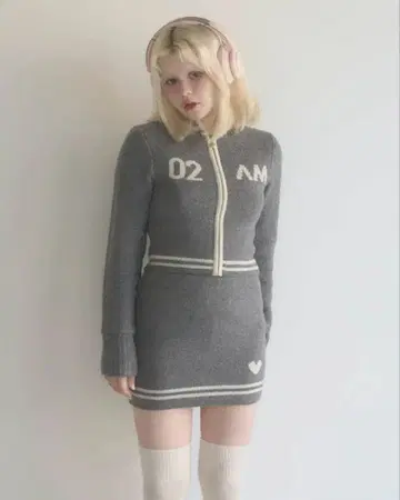 로고 집업 세트 미개봉 매장 구매 정품