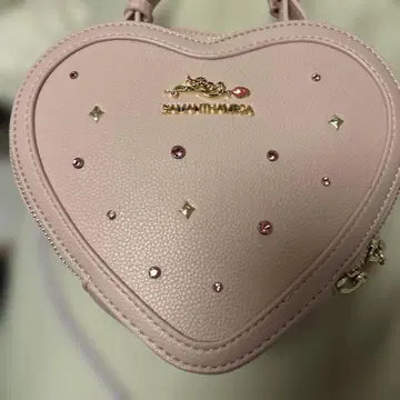 사만사 베가 디즈니 콜라보 오로라 공주 백