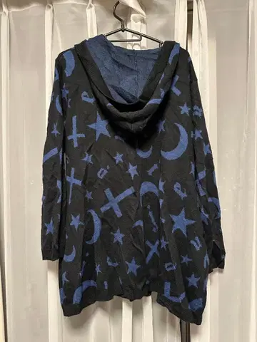 jouetie 별과 달 디자인 후드티