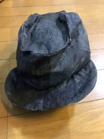 REINHARD PLANK 레나드 플랭크 다크 그레이 데님풍 캡