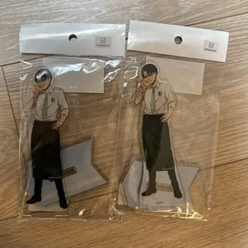 진격의 거인 리바이 아크릴 스탠드 2개 세트 크레이프 콜라보