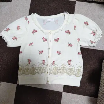 LIZ LISA 아이보리 꽃무늬 가디건