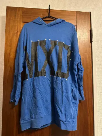 Candy stripper 로고 후드 부착 후드티 파랑