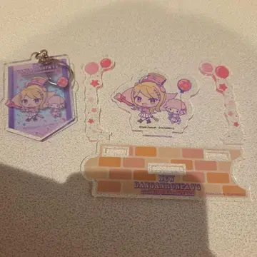 아카마츠 카에데 단간론파 산리오 온라인 복권 아크릴 스탠드 키링