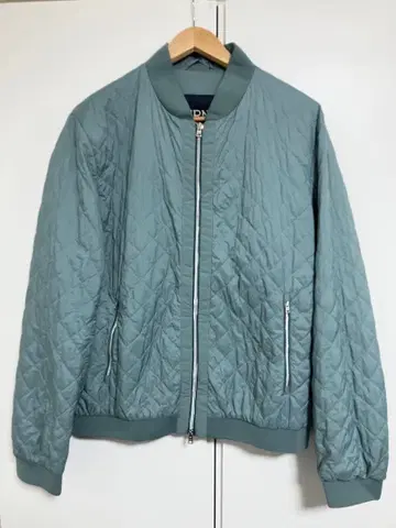 HERNO 헬노의 충전솜 퀼팅 자켓 블루종 무료배송 52 사이즈