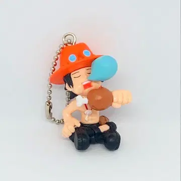 ONEPIECE 에이스 키링 키체인
