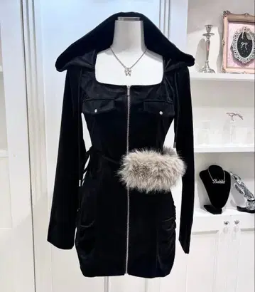 bubbles 퍼 벨벳 원피스