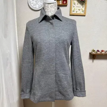 컨디션 최상 마이클코어스 자켓 블루종 지퍼 그레이 계열 울 100%