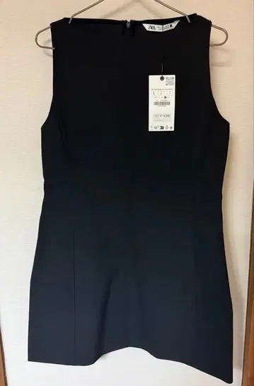 ZARA 슬리브리스 미니 원피스