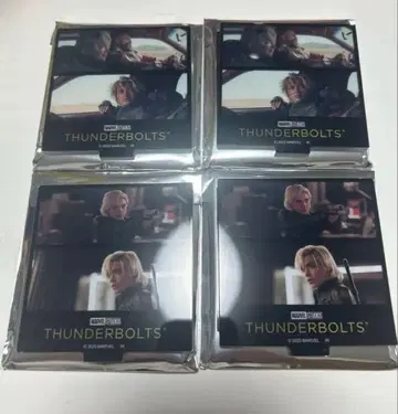 썬더볼츠 아크릴 스탠드 엘레나