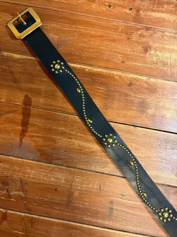 [ 연말 세일 ] 플라워 스터드 벨트 31인치 ~ 36인치