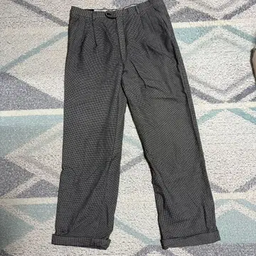 HICKEY-FREEMAN 그레이 슬랙스 하운드투스