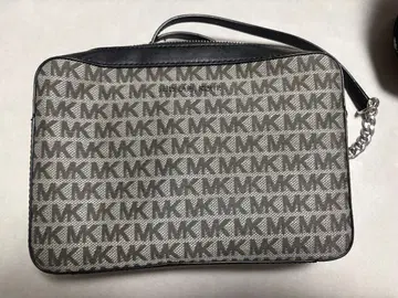 Michael Kors MK 로고 숄더백
