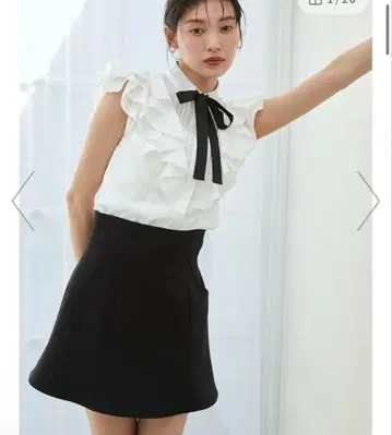 SNIDEL 헤무후레아스카 숏 팬츠