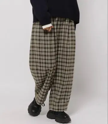 niko and - 트윌 체크 턱 팬츠