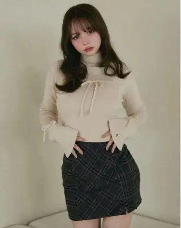 Monica check mini skirt andmary