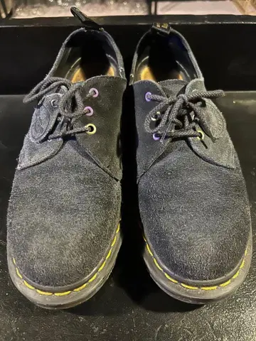 닥터 마틴 블랙 스웨이드 신발