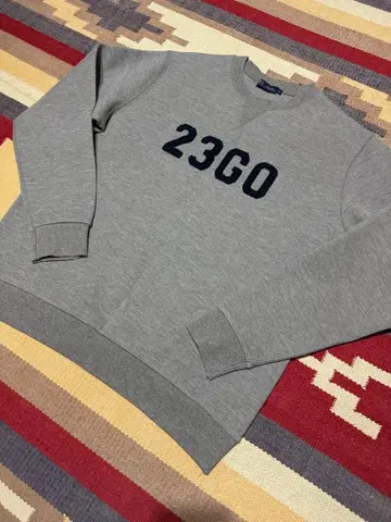 23구 맨투맨 미키