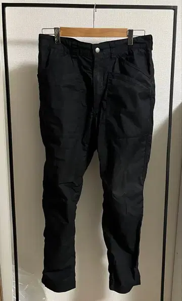 블랙 카고 팬츠