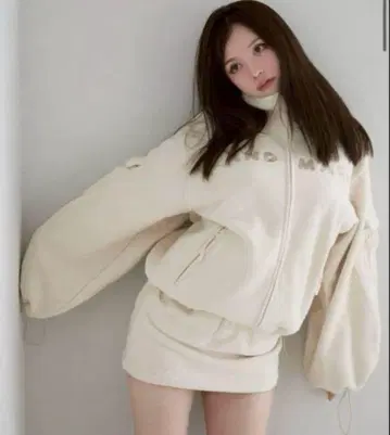 andmary Mary logo fleece jacket skirt