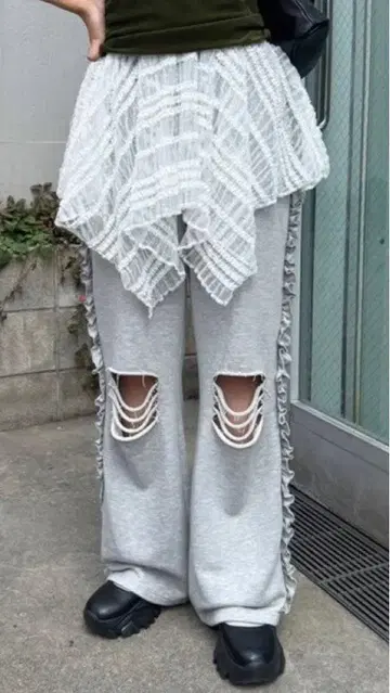 CIAOPANIC 차오패닉 사이드 프릴 스웨트 팬츠 완판