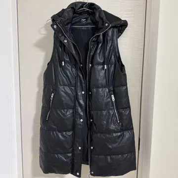 자라 롱 다운 베스트 후드 부착 미사용 새상품