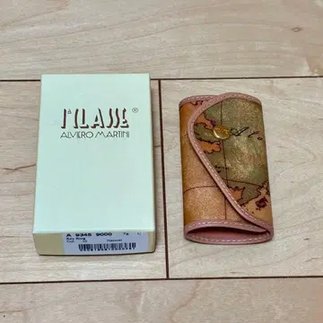 [ 미사용품 ] 플리마켓 클라세 키케이스