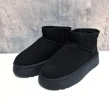 새상품급 플랫폼 부츠 통굽 무스탕 블랙 23cm 상당