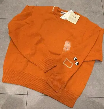 당일 발송 가능 UNIQLO x ANYA HINDMARCH 크루넥 스웨터