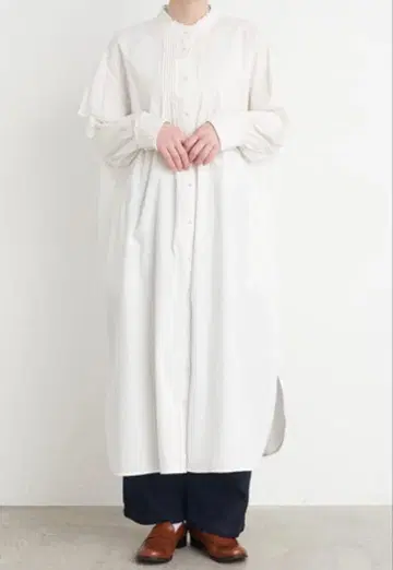 새상품 l'atelier du savon 프릴 칼라 긴팔 원피스 화이트