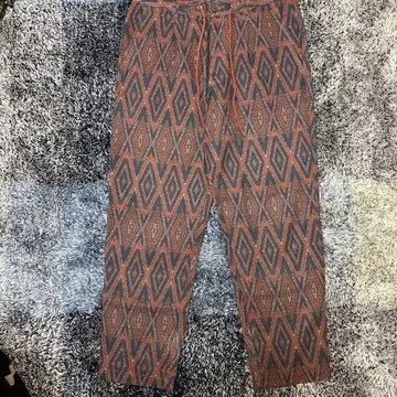 페이즐리 무늬 슬랙스