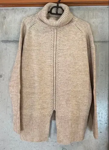 [ 새상품급 ] 울 혼방 터틀넥 니트 F 베이지 믹