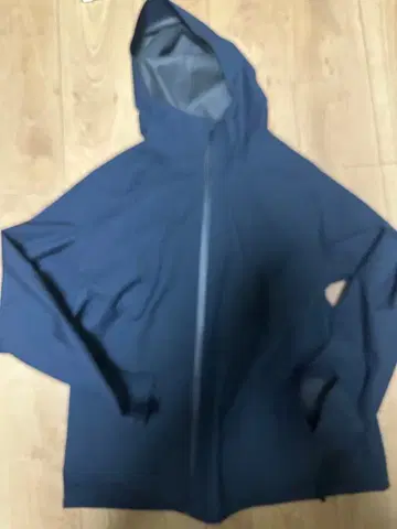 유니클로 프로텍 테크 후드티 XL