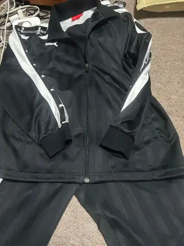 PUMA 스트라이프 저지 L 사이즈 블랙