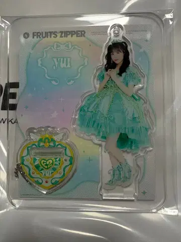 FRUITS ZIPPER 사쿠라이 유이 아크릴 스탠드