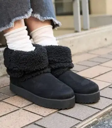 어그 부츠 프릭스스토어