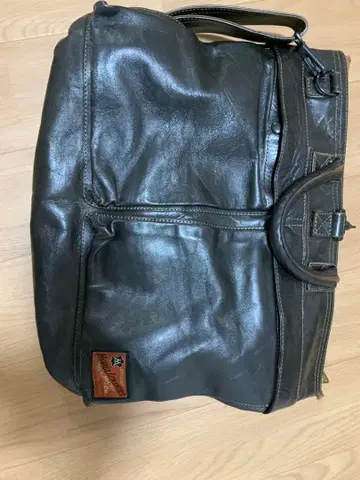 #토이즈 맥코이 비즈니스 백