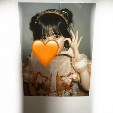 CUTIE STREET 카와모토 에메루 폴라로이드