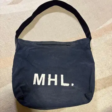 MHL. 엠에이치엘 숄더백 네이비